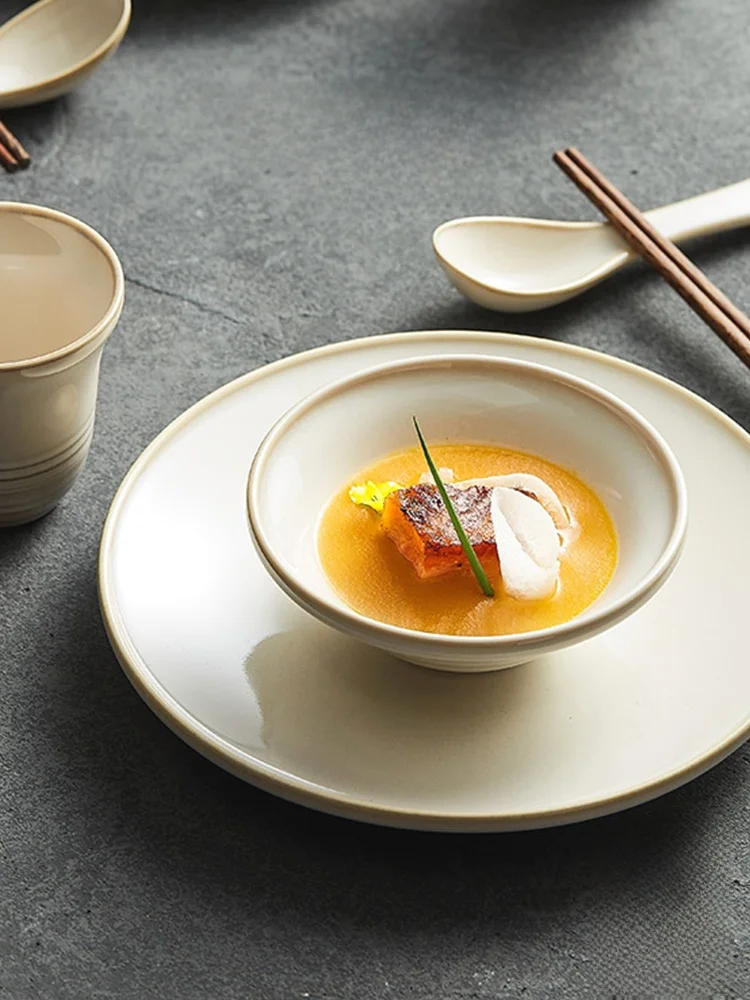 お客様用食器は、本当に「見た目」だけで決まるの？