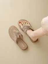 夏用ビーチサンダル【フラットデザイン・華やかなビジュアル・女性用】