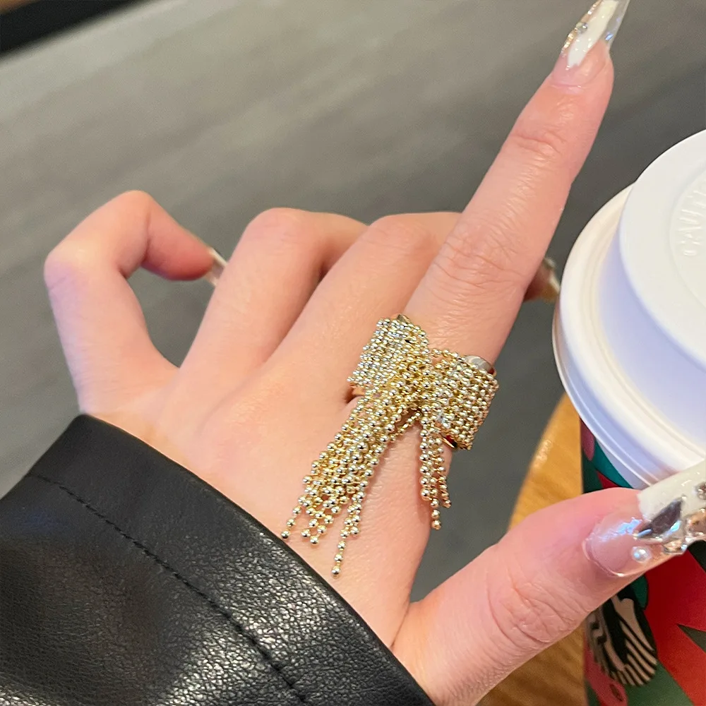ビーズアクセサリーで通勤スタイルを一気にアップグレードするには？