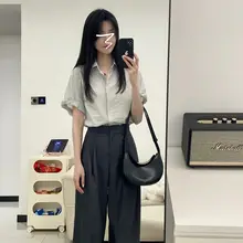 グレー 半袖シャツ レディース【夏用・ゆったりデザイン・カジュアル】