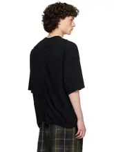 個性的なジッパーポケット付きのフレアデザインTシャツ【シームレスデザイン・ラフな仕上げ】