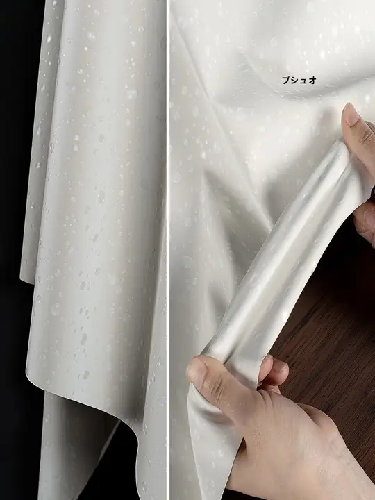 乳白色の水滴模様PUレザー【柔らかい・防水・デザイン素材】
