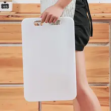 厚型プラスチック製カッティングボード【食品安全PP素材・シリコン付き】