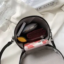 スタイリッシュなハンドバッグ【バケット型・エンボス加工・ショルダー付き・クラシックデザイン】