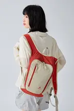 リュックサック レディース 軽量 デイパック アウトドア 登山 ハイキング 旅行 通学