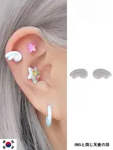 天使の翼デザインのホワイトピアス【チタン合金製・耳の不快感軽減】