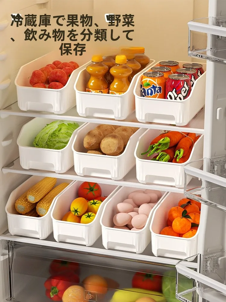 キッチンをスッキリさせるために必要な収納グッズは？