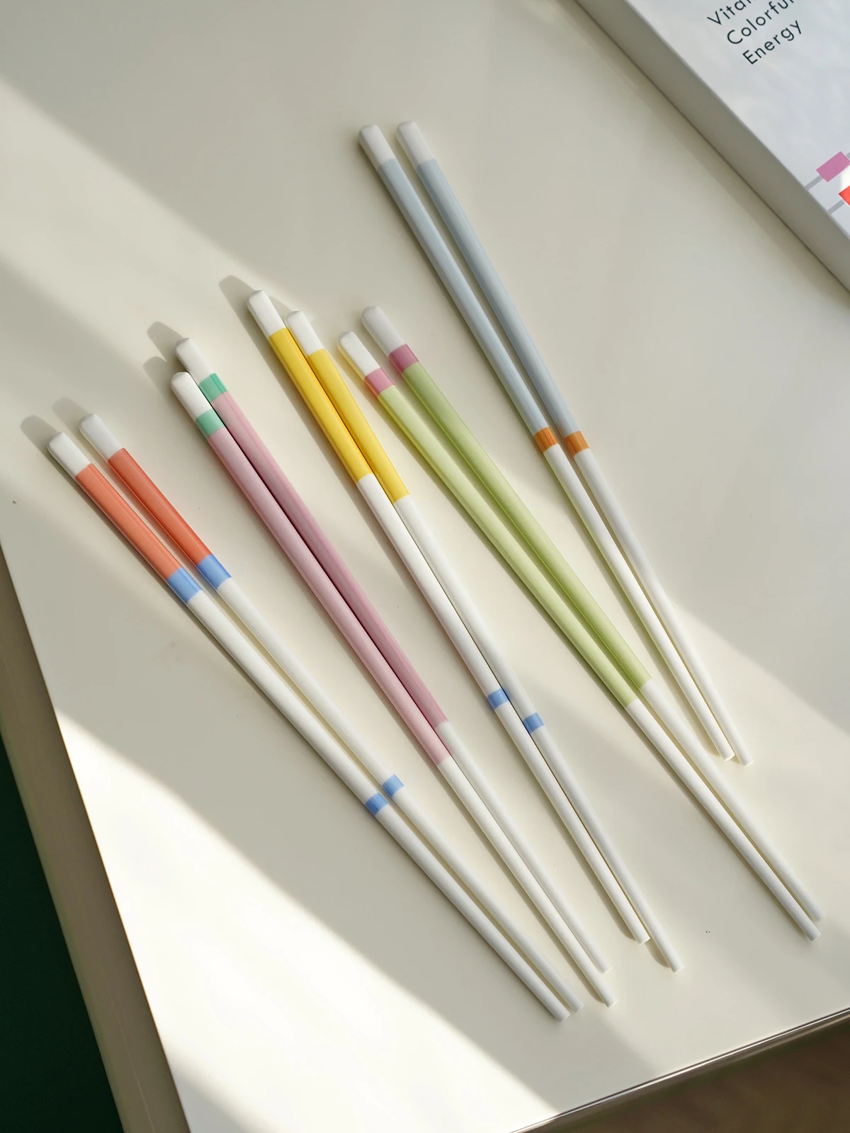 持ちやすい箸とは？Endless stars マカロンカラー陶器製箸の実用性と選び方