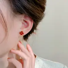 レッドクローバー・ピアス【デイリースタイル・925シルバー製・アレルギー対応】
