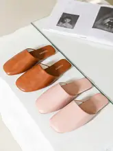 シンプルな高級感のある防水PUレザーサンダル【男女兼用・静音・滑り止め】