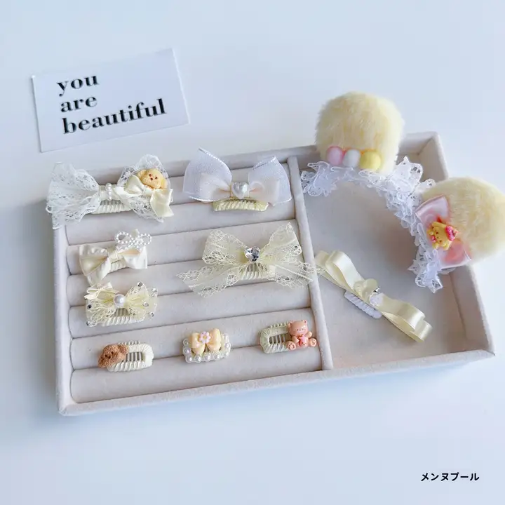 犬用クリームイエローのヘアクリップ【シーズー・トイプードル・ヨークシャーテリア対応】