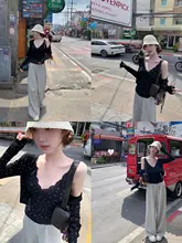 春用AラインスカートとTシャツのコーディネート【シンプル・スリムフィット・Vネック・ビッグカラー】（セットアップ対応）