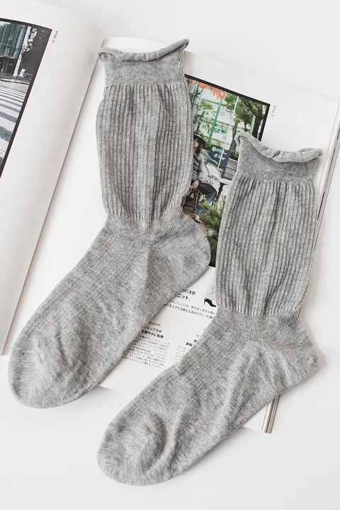 春夏用 軽量透湿 中筒ソックス【巻き edge・深灰色・カジュアル用】