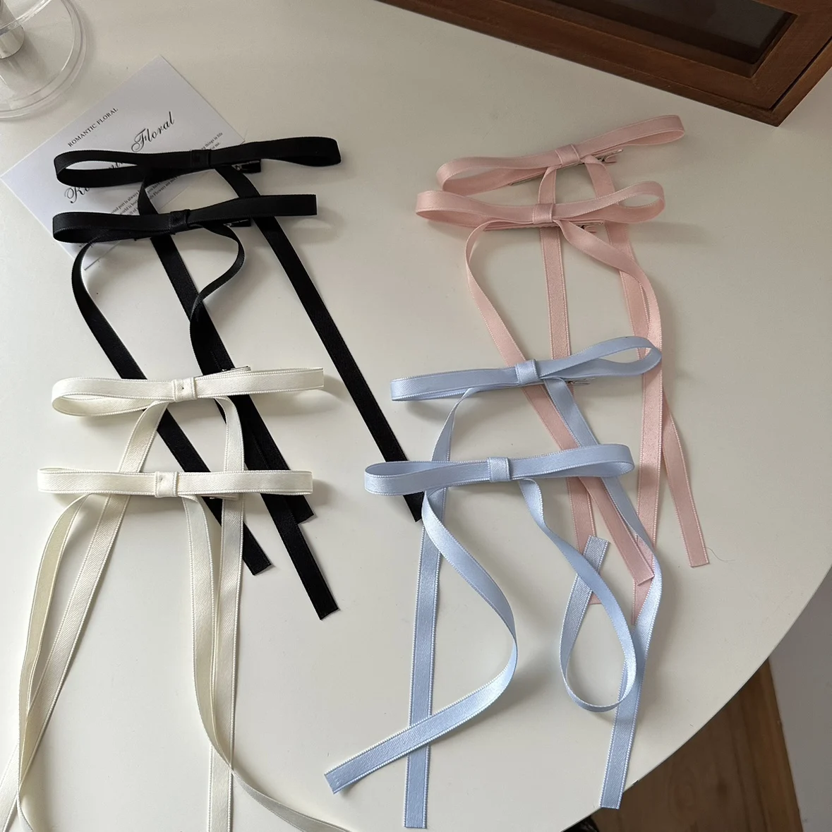 バレエスタイルのリボンヘアクリップ：少女向けシフォンリボンの使い方と実用性