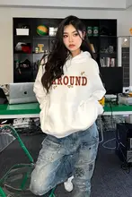 オーバーサイズフード付きパーカー【女性用・ホワイト・秋冬用・極上の柔らかさ】