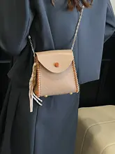 エンボス加工の小型ハンドメイドショルダーバッグ【DIY・手縫い・斜め掛け対応】（セットアップ対応）