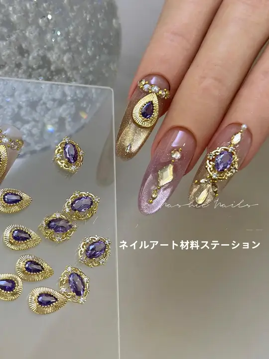 紫色のジルコンデザイン ピアス【レトロスタイル・金属製】