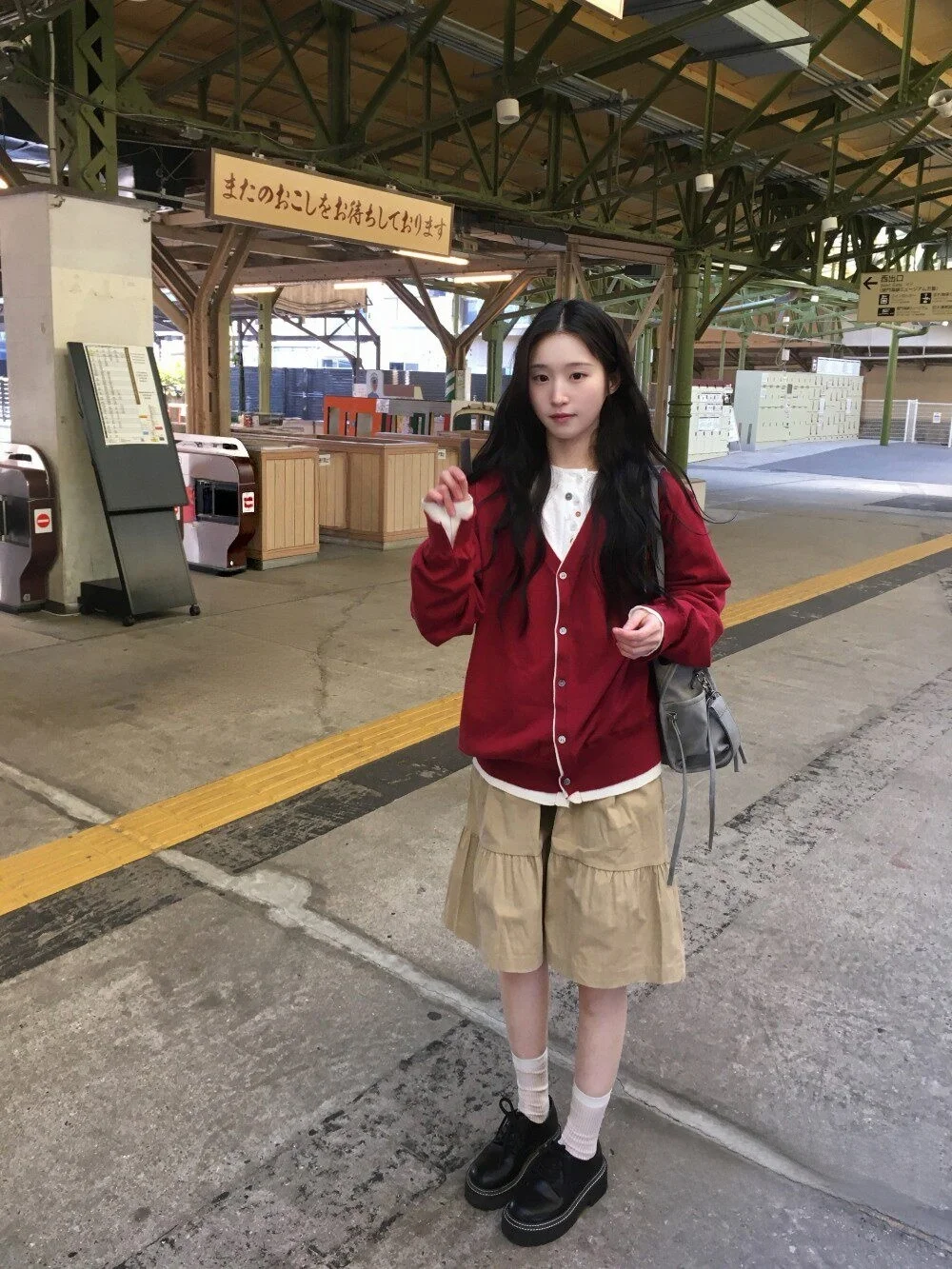 20代後半の春ファッションで迷ったら、この1着で解決できる？
