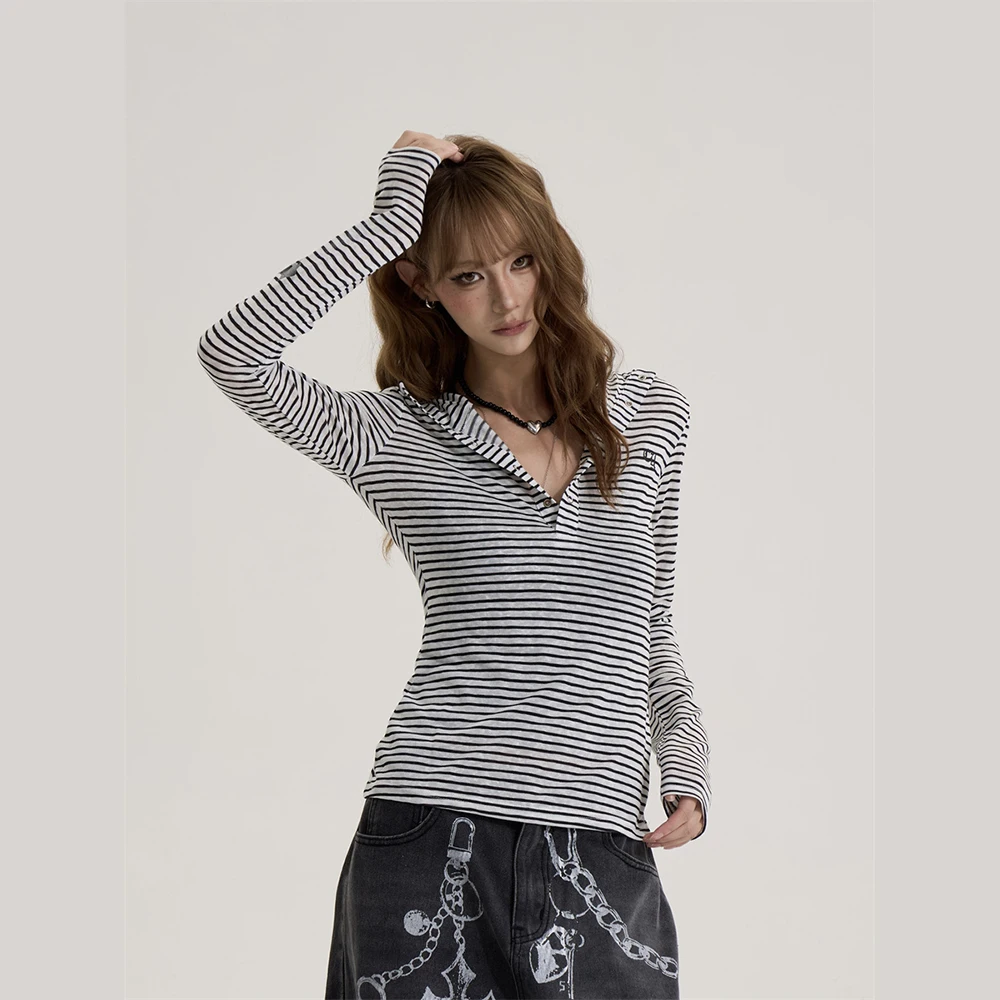 アメリカンレトロストライプ長袖Tシャツ【女性用・ゆったり・スリム効果・マルチスタイル】