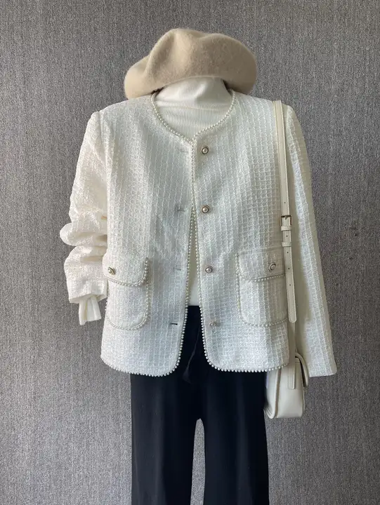 優雅な白色カーディガン【フレンチスタイル・ビーズ装飾・小柄向け】
