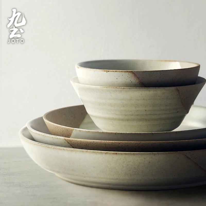手作り粗陶食器セット：和風復古デザインの小皿とプレートの使い方