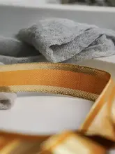 高級感のある黄色ストライプデザイン ポリエステルリボン【ギフトラッピング用・装飾用】