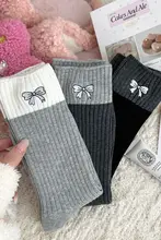 リボンデザイン中筒ソックス【秋冬用・グレー・純綿】