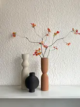 シンプルなデザインのカラフル陶器製花瓶【狭口・デスクトップ装飾用】