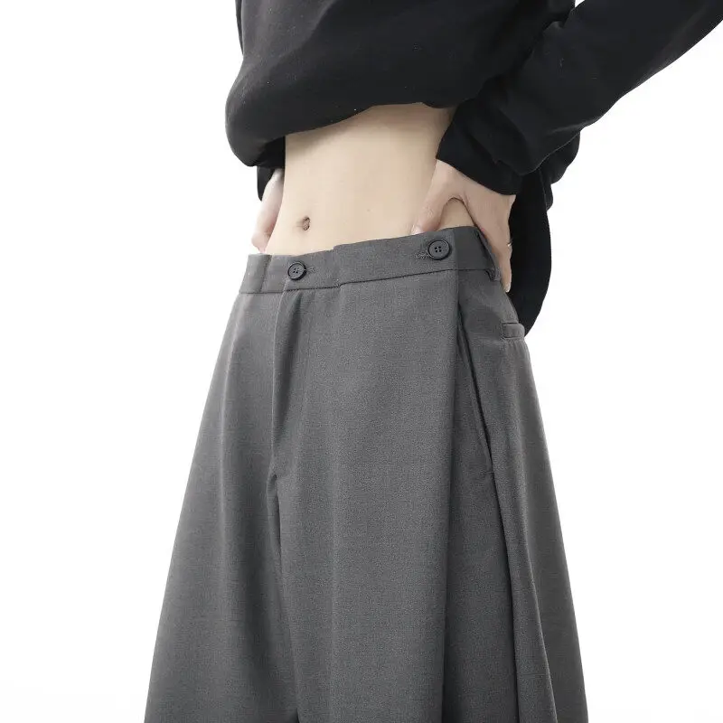 ワイドパンツ メンズ 着こなしのための立体感デザインと実用性