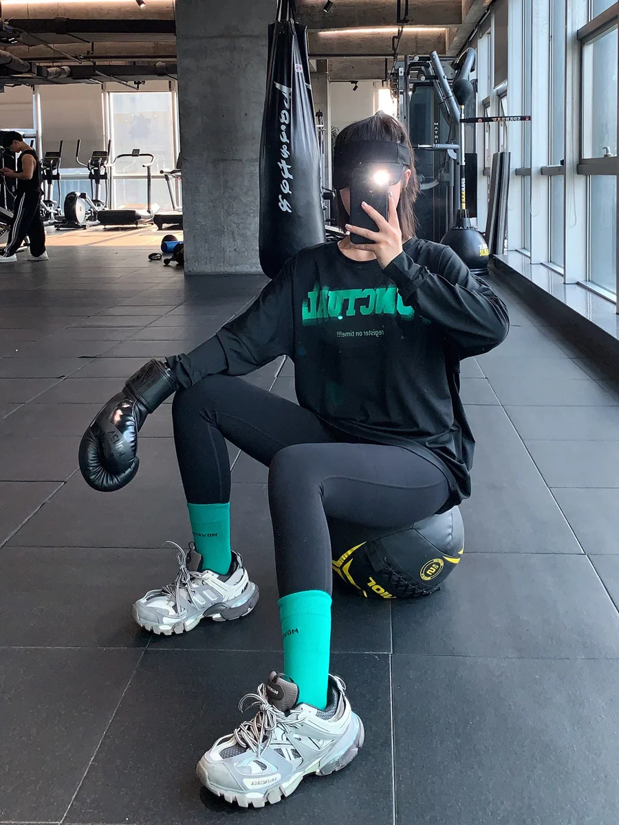 ランニングTシャツを買うときに迷うのは、本当にどんな素材がいいの？