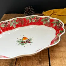 クリスマスデザインの陶製不規則型フルーツプレート【深皿・アメリカンスタイル・サラダやデザート用】
