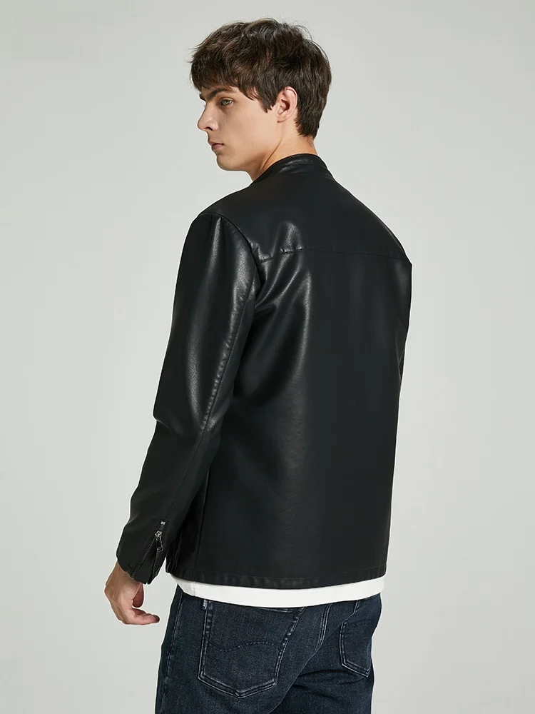 faux leather は本当に「革」に似ているのか？リアルレザーと比べてどんな違いがあるの？