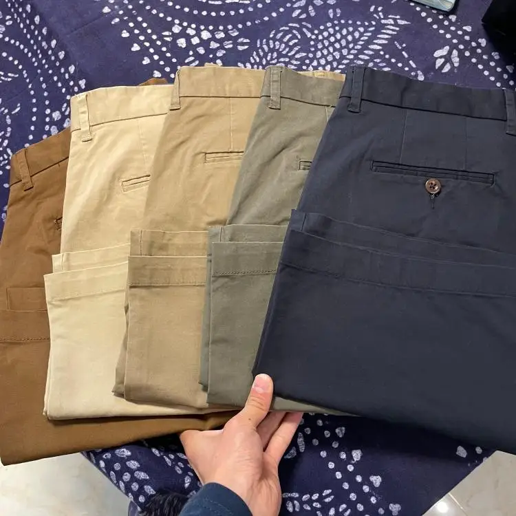 シンプルで使いやすい メンズ夏用コットンショートパンツの快適性と実用性