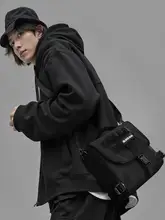 black dog メッセンジャーバッグ 斜め掛け 多機能 シンプル おしゃれ アウトドア 旅行 スポーツ 「BLACKDOG」