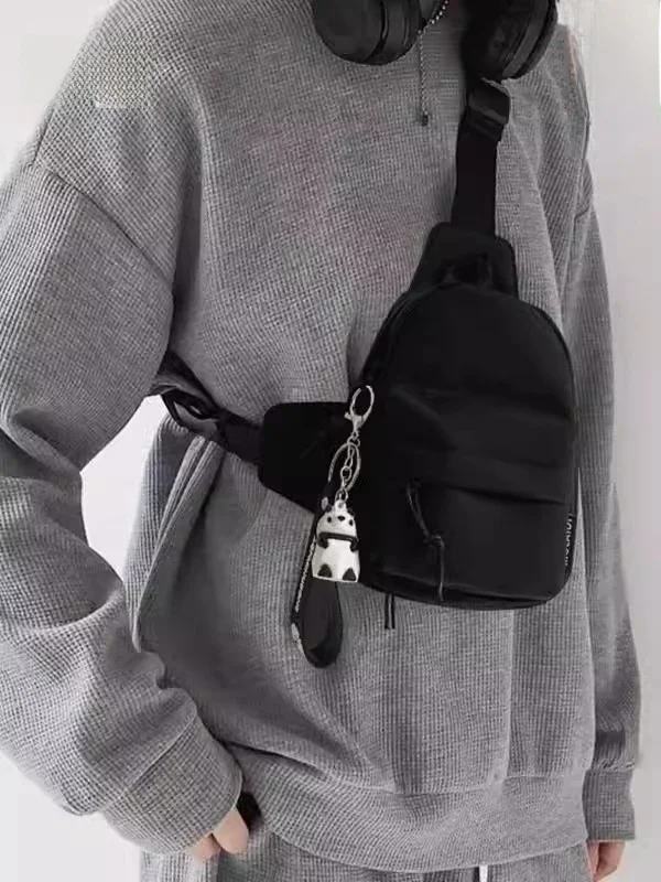 2wayミニショルダーバッグの実用性：回力のミニショルダーバッグが日常使いにどう貢献するか