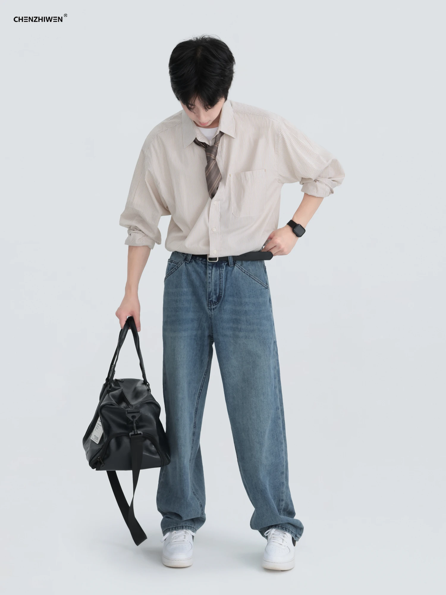 ストライプ柄 メンズシ ャツ：コットン100%の長袖シャツが秋から春に活躍する理由