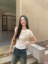 シンプルなデザインの短袖Tシャツ【肌理のある生地・女性用・スタイリッシュ・フィット感】