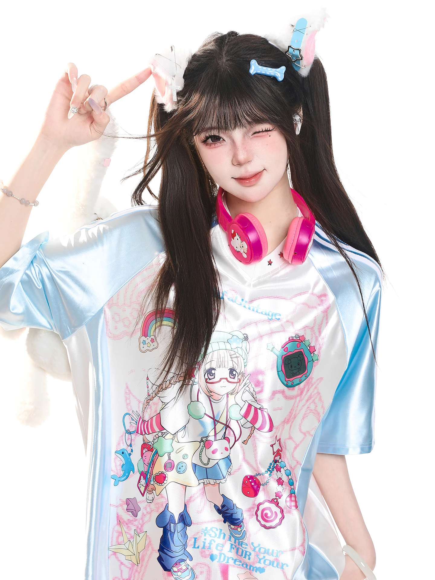 アニメTシャツを「おしゃれ」に着こなすには？そのコツと選び方を徹底解説