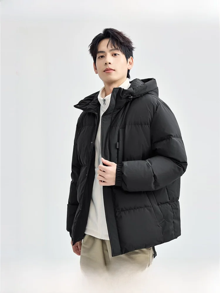 all weather parka とダウンジャケットの違いは？本当に雨の日にも着れるのか？