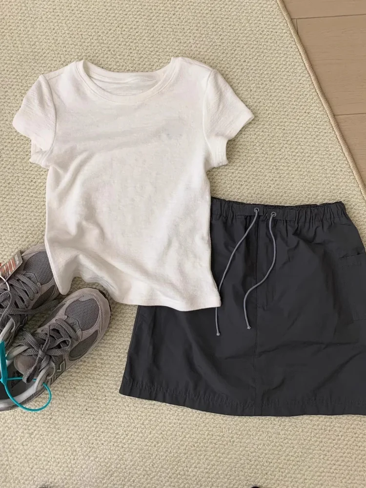 猫デザインのTシャツで通勤も夏の日常も楽しくなる方法は？