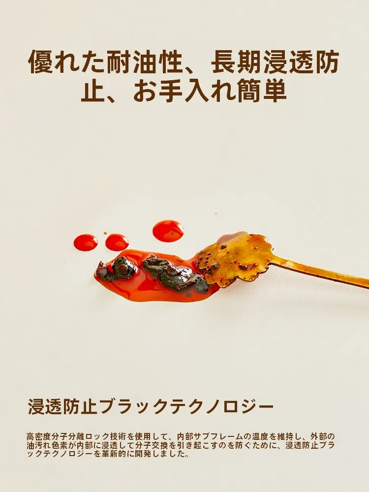 6畳ダイニングキッチンに合うテーブルクロスは？シンプルで実用的な選び方を解説