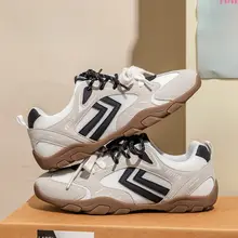 通気性のあるメッシュデザインの登山靴【女性用・内増高・夏用】