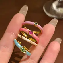 カラフルなジルコニアリング【夏用・軽やかで高級感・重ね着けデザイン】