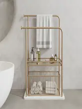 北欧スタイルの浴室用タオルラック【落地型・バス用品・バスタオル収納】