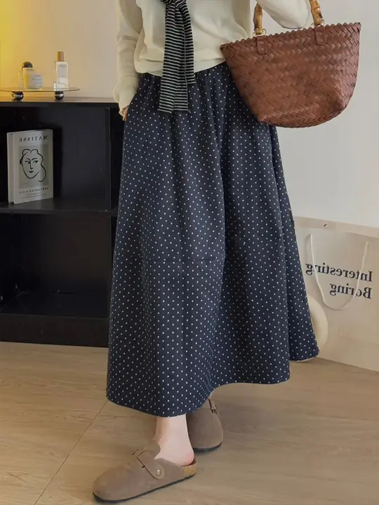 ドット柄ウエストゴム Aラインスカート【夏用・薄手・大きいサイズ・梨型体型対応】（セットアップ対応）