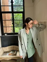 薄荷グリーンのフィットジャケット【イタリアンレトロ・ダブルボタン・英国スタイル・カジュアルベスト】