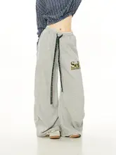 グレーのウエストゴム運動カジュアルパンツ【春秋用・ゆったり・高級感・女性用】（セットアップ対応）