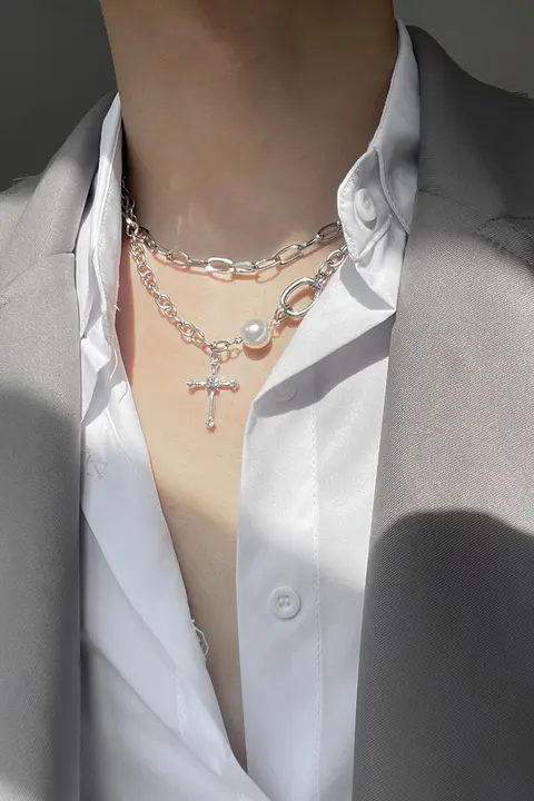 十字架デザインのパール付き二重ロックネックレス【メンズ・ハイエンド・ストリートスタイル】