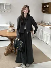 深い灰色のシンプルなジャケットとワイドパンツ【ラフ  スタイル・フラップカラー・ハイウエスト・秋用】（セットアップ対応）