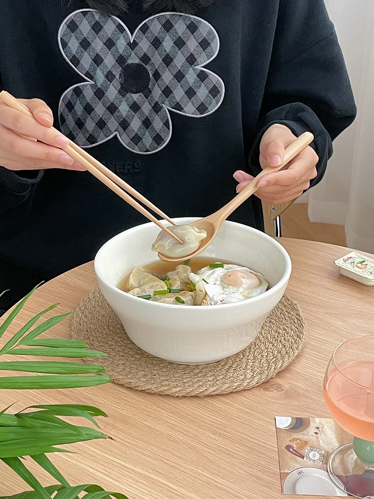 お椀食洗機 モデル「穆尼生活 白陶器拡張エッジスープボウル」の実際の性能と使用シーン